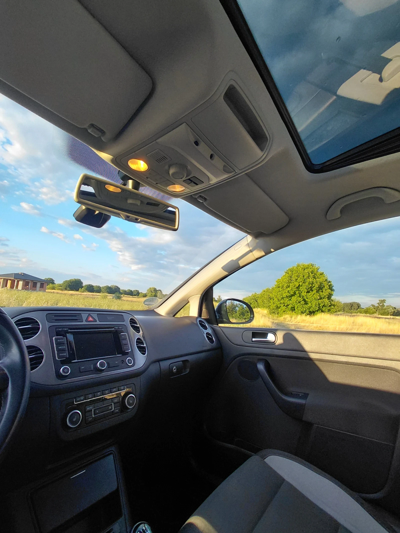 VW Golf Plus 2.0 FACELIFT, снимка 12 - Автомобили и джипове - 55176949