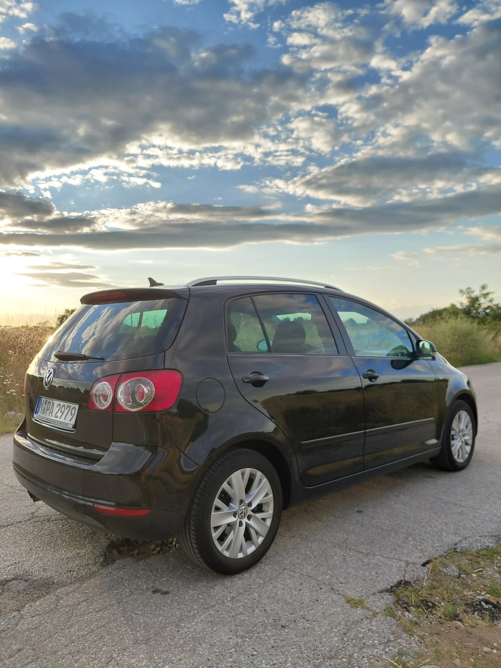 VW Golf Plus 2.0 FACELIFT, снимка 5 - Автомобили и джипове - 55176949