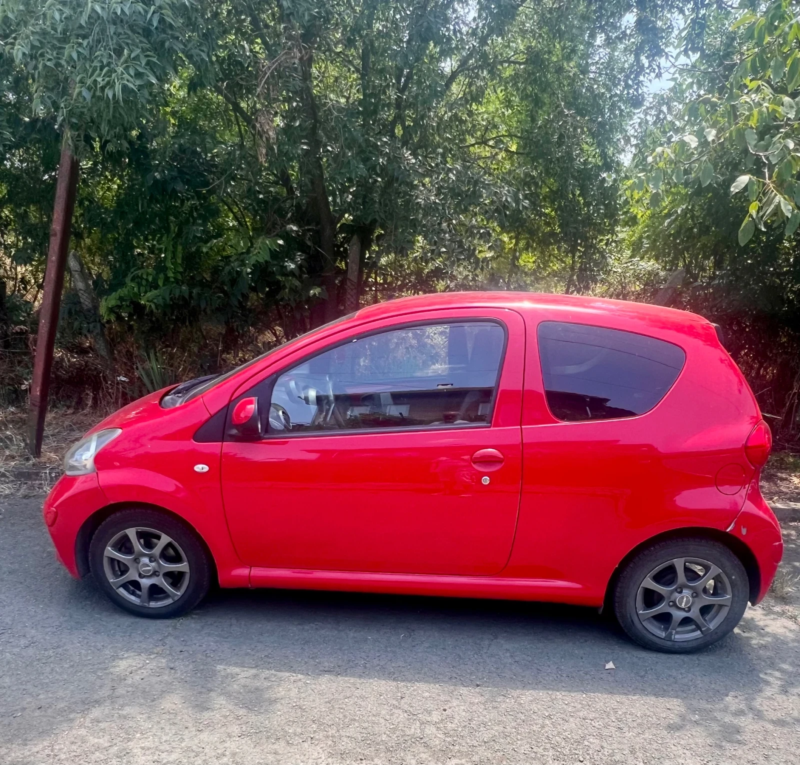 Toyota Aygo, снимка 3 - Автомобили и джипове - 55407020