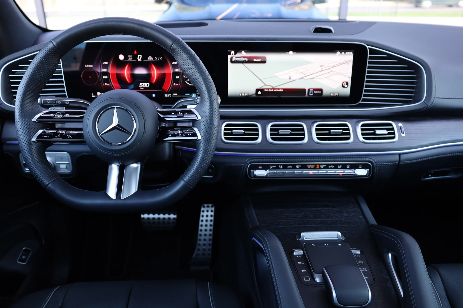 Mercedes-Benz GLS 450 FACELIFT* 4 MATIC* AMG LINE* PANO* BURMESTER* 360*, снимка 11 - Автомобили и джипове - 55748202