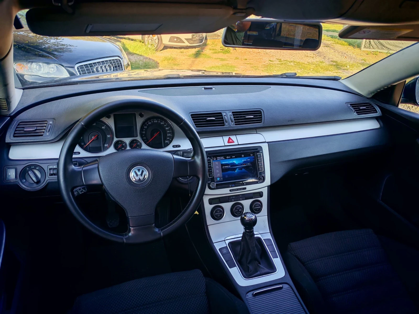 VW Passat 2.0TDI(140)* 4-MOTION* 6-СКОРОСТИ* HIGHLINE* , снимка 11 - Автомобили и джипове - 55943779