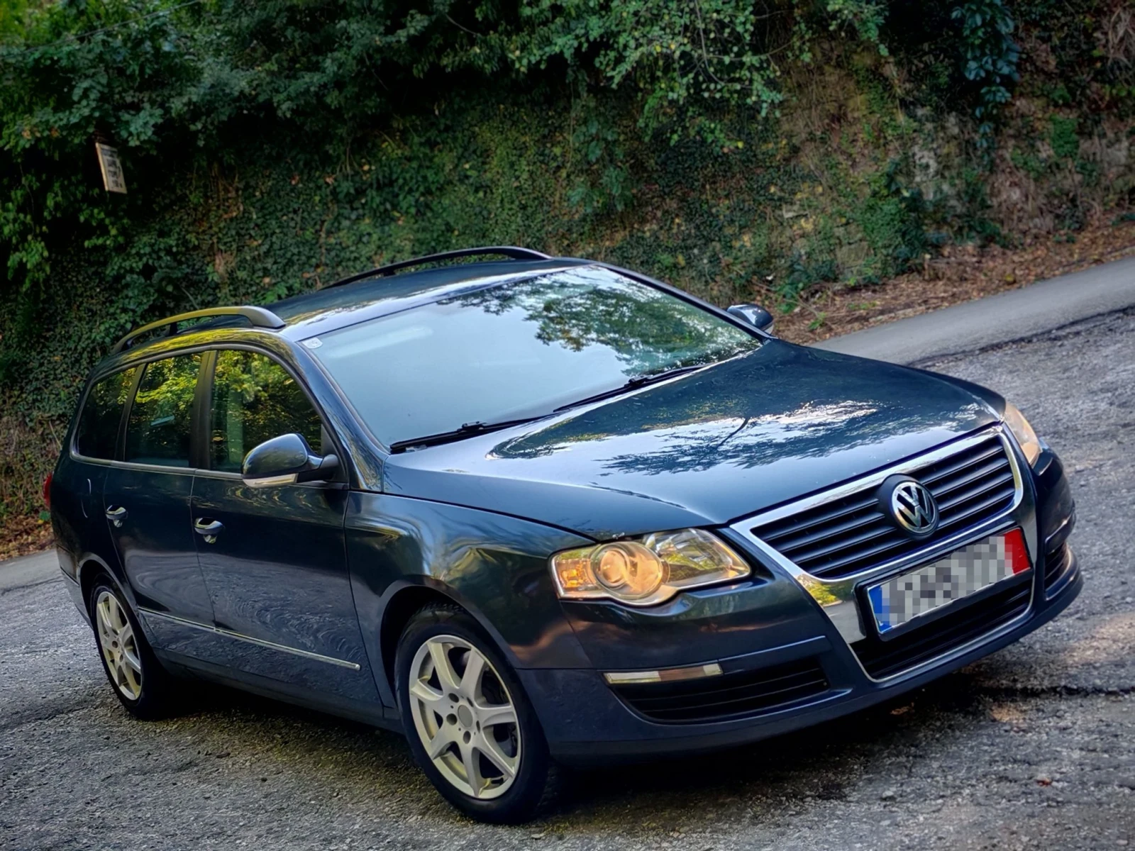 VW Passat 2.0TDI(140)* 4-MOTION* 6-СКОРОСТИ* HIGHLINE* , снимка 9 - Автомобили и джипове - 55943779