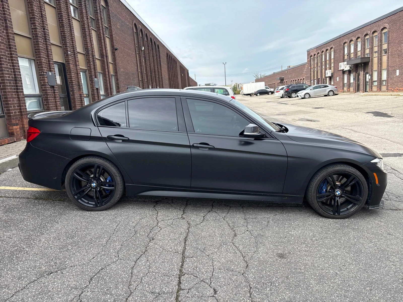 BMW 340 * ВСИЧКИ ЕКСТРИ * DOWNPIPE* ДВА ЧИФТА ГУМИ/ДЖАНТИ*, снимка 4 - Автомобили и джипове - 56108201