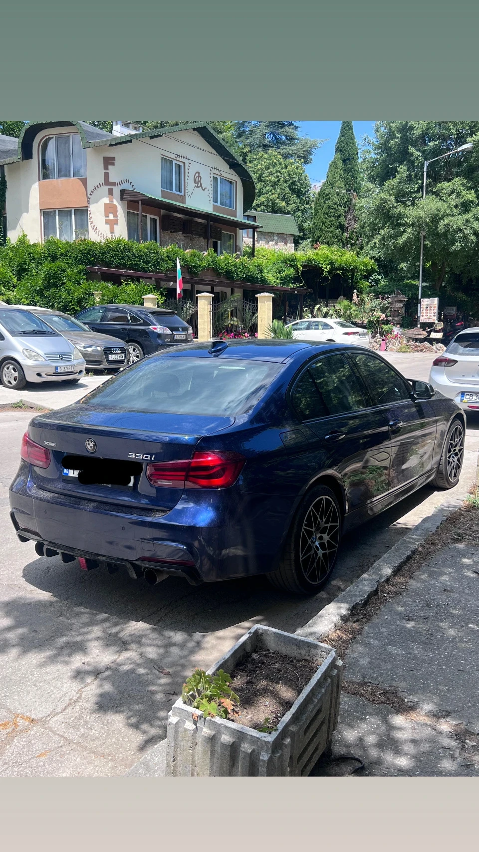 BMW 330 B46 xDrive, снимка 6 - Автомобили и джипове - 56195689
