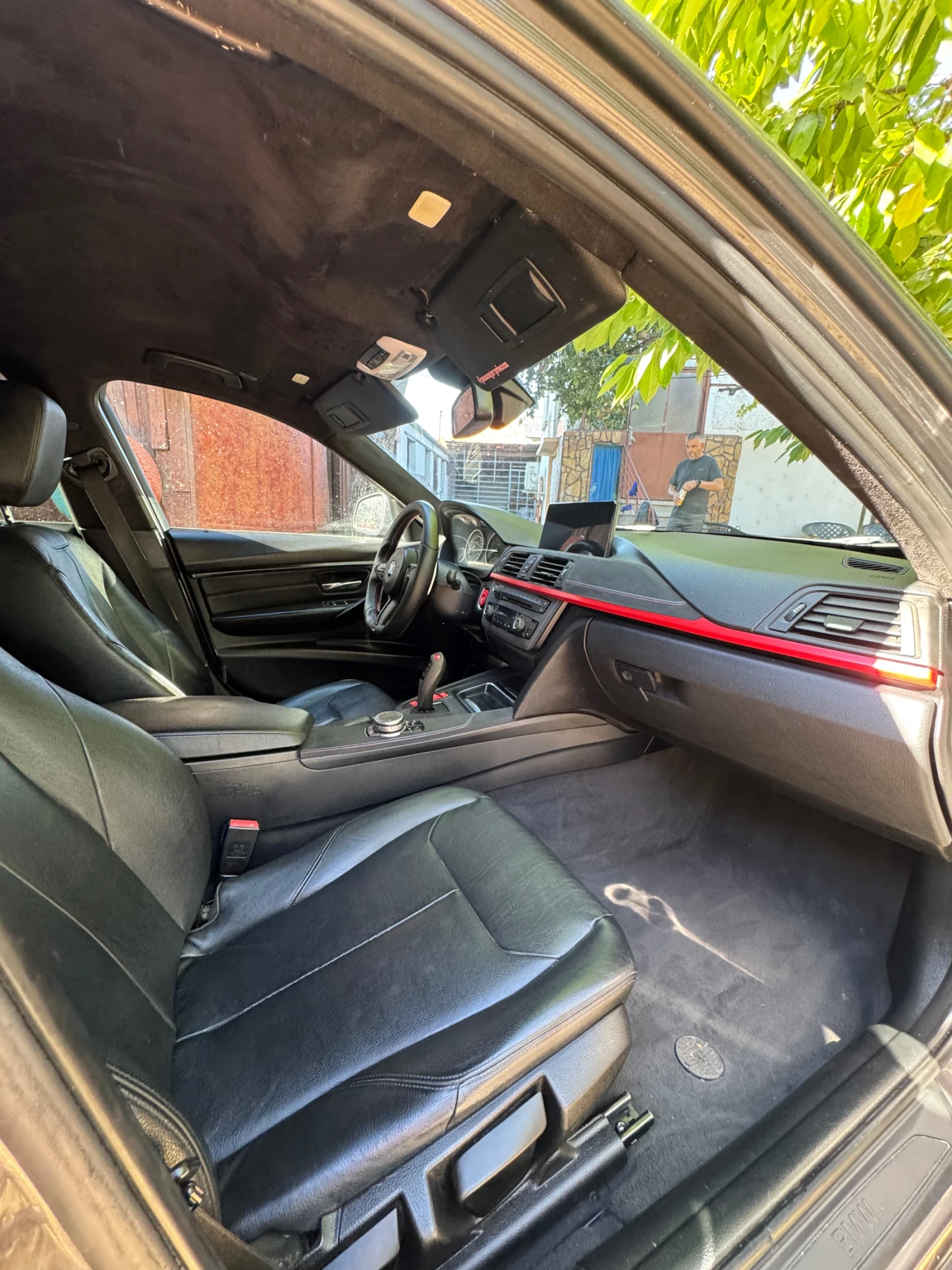 BMW 320, снимка 14 - Автомобили и джипове - 56347827