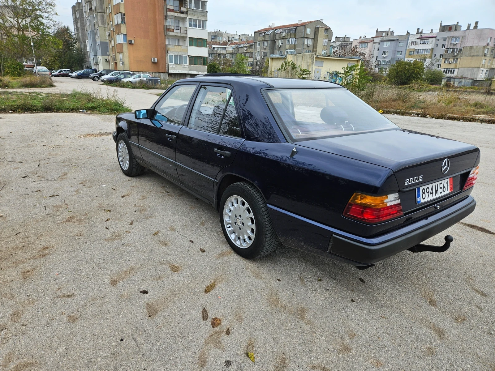 Mercedes-Benz 124 Бензин 2.6, снимка 5 - Автомобили и джипове - 56745926