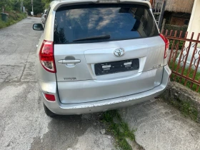 Toyota Rav4 2.2 D4D 136кс НА ЧАСТИ 2бр! Достъпни цени!!!, снимка 4
