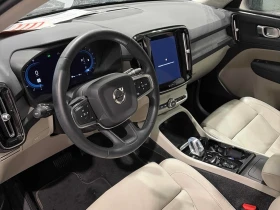 Volvo XC40 * Plus Bright Theme * CARFAX * ЦЕНА ДО БГ, снимка 13