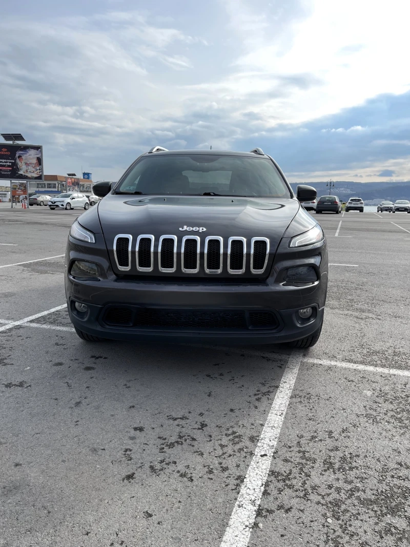 Jeep Cherokee LATITU AWD, снимка 5 - Автомобили и джипове - 47571430