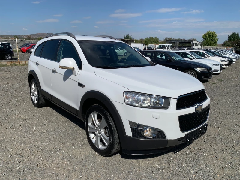 Chevrolet Captiva II Restyling 2.2D(184к)4x4 7 места 5A, снимка 3 - Автомобили и джипове - 47304368