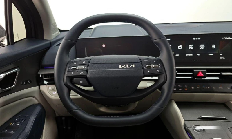 Kia Sportage Gasoline 1.6 Turbo 2WD Signature, снимка 13 - Автомобили и джипове - 51992675