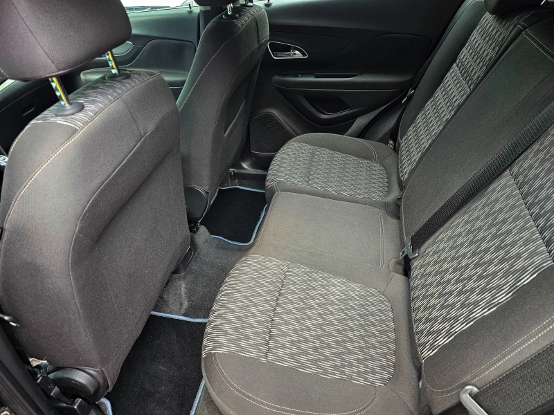 Opel Mokka 1.4i-140kc-126000km, снимка 11 - Автомобили и джипове - 52650740