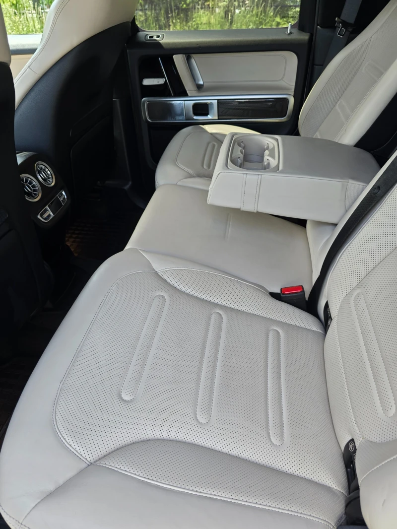 Mercedes-Benz G 500 G550 * AMG Line * BURMESTER * ВСИЧКИ ЕКСТРИ * , снимка 9 - Автомобили и джипове - 52891115