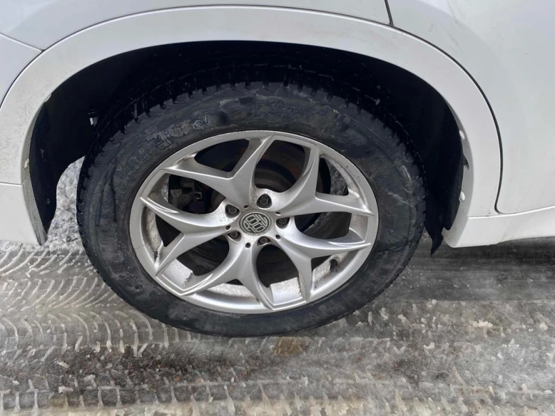 BMW X6 * xDrive35i * CARFAX * БЕЗ ПЪРВОНАЧАЛНА ВНОСКА, снимка 13 - Автомобили и джипове - 53049758