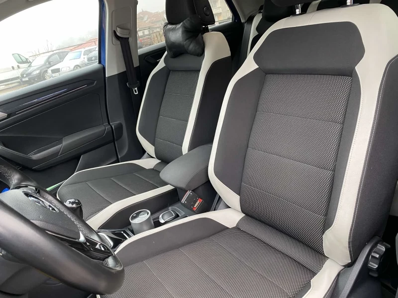VW T-Roc 1.6 TDI, снимка 7 - Автомобили и джипове - 53389842