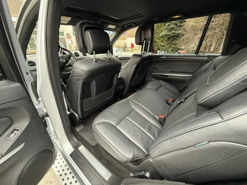 Mercedes-Benz GL 550 Grand Edition, снимка 10 - Автомобили и джипове - 53578547