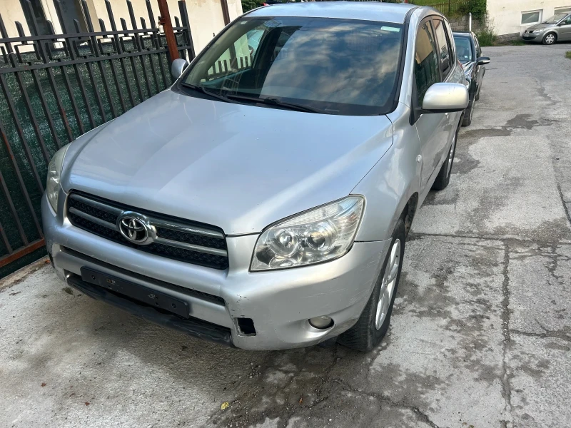 Toyota Rav4 2.2 D4D 136кс НА ЧАСТИ 2бр! - 11 лв. - 11375929 1