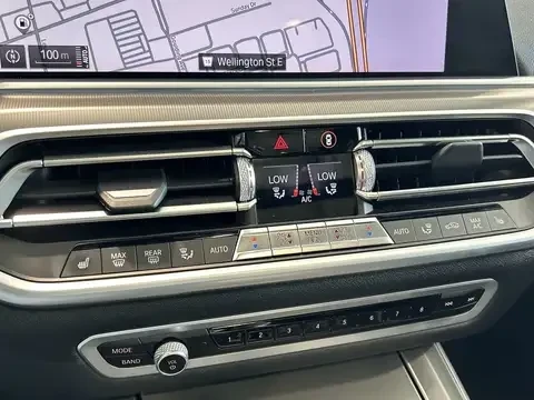 BMW X5 40i* M-Pack* Soft Close* От БМВ, снимка 10 - Автомобили и джипове - 55180336