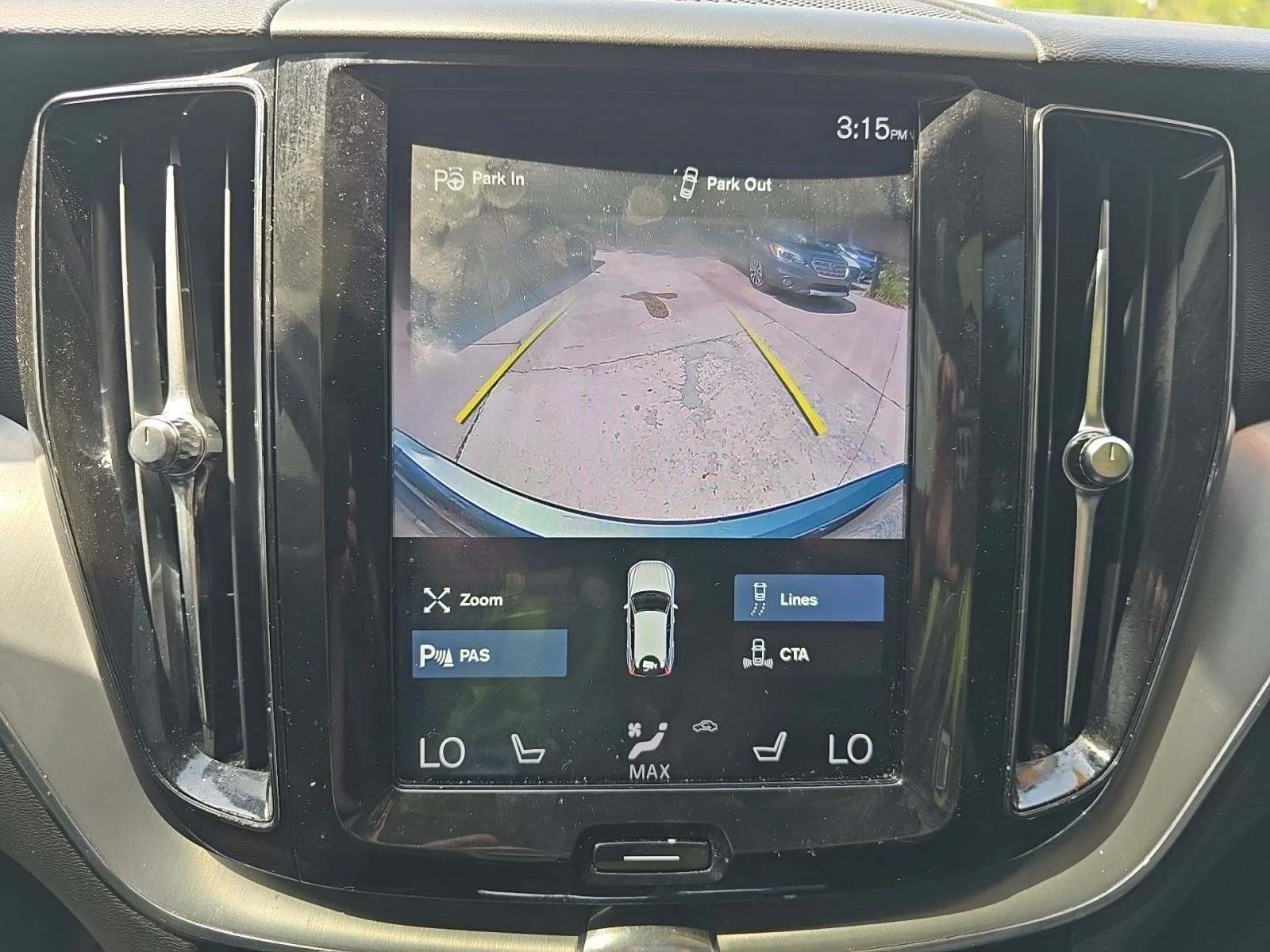 Volvo XC60 ДИГИТАЛНО* ТАБЛО* ПОДГРЕВ* КАМЕРА* КЕЙЛЕС* LANE* A - изображение 7