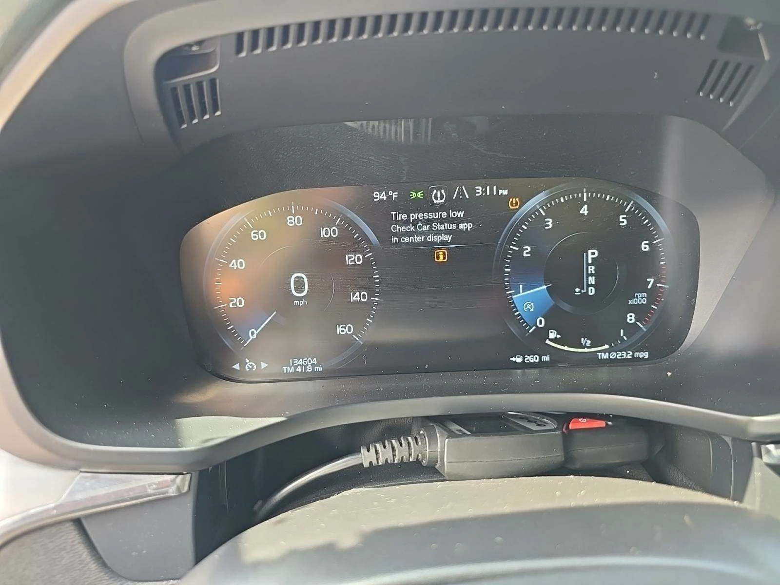 Volvo XC60 ДИГИТАЛНО* ТАБЛО* ПОДГРЕВ* КАМЕРА* КЕЙЛЕС* LANE* A - изображение 8