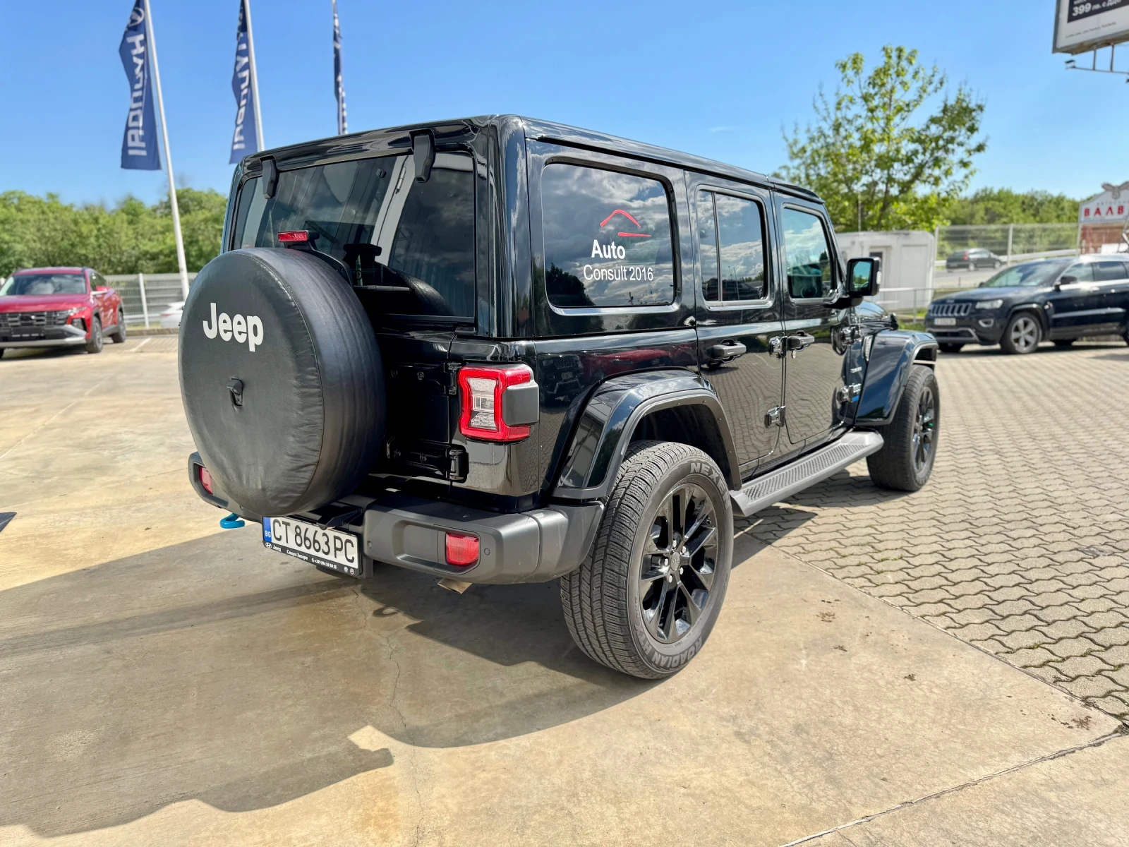 Jeep Wrangler N1 381кс 1-Ви собственик Phev  - изображение 5