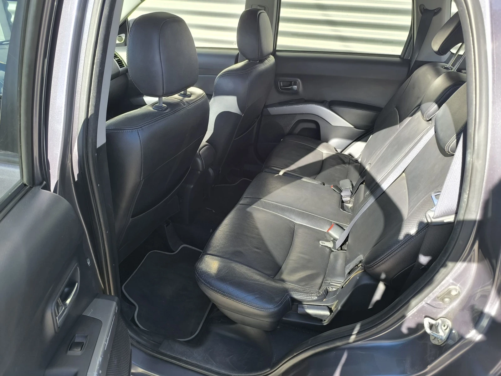 Mitsubishi Outlander 2.4 - изображение 10
