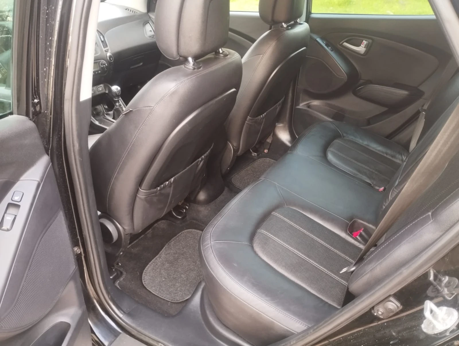 Hyundai IX35 2.0 4x4 184hp, снимка 12 - Автомобили и джипове - 52923299