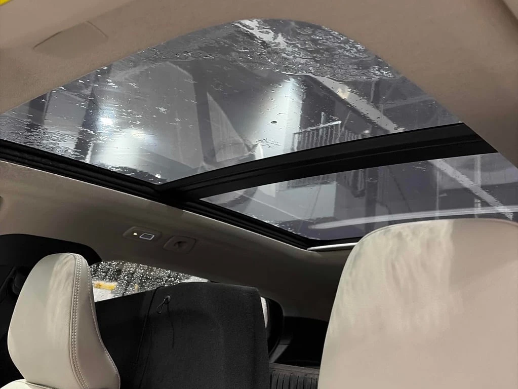 Volvo XC40 * Plus Bright Theme * CARFAX * ���� �� �� | Mobile.bg � ����������� 11