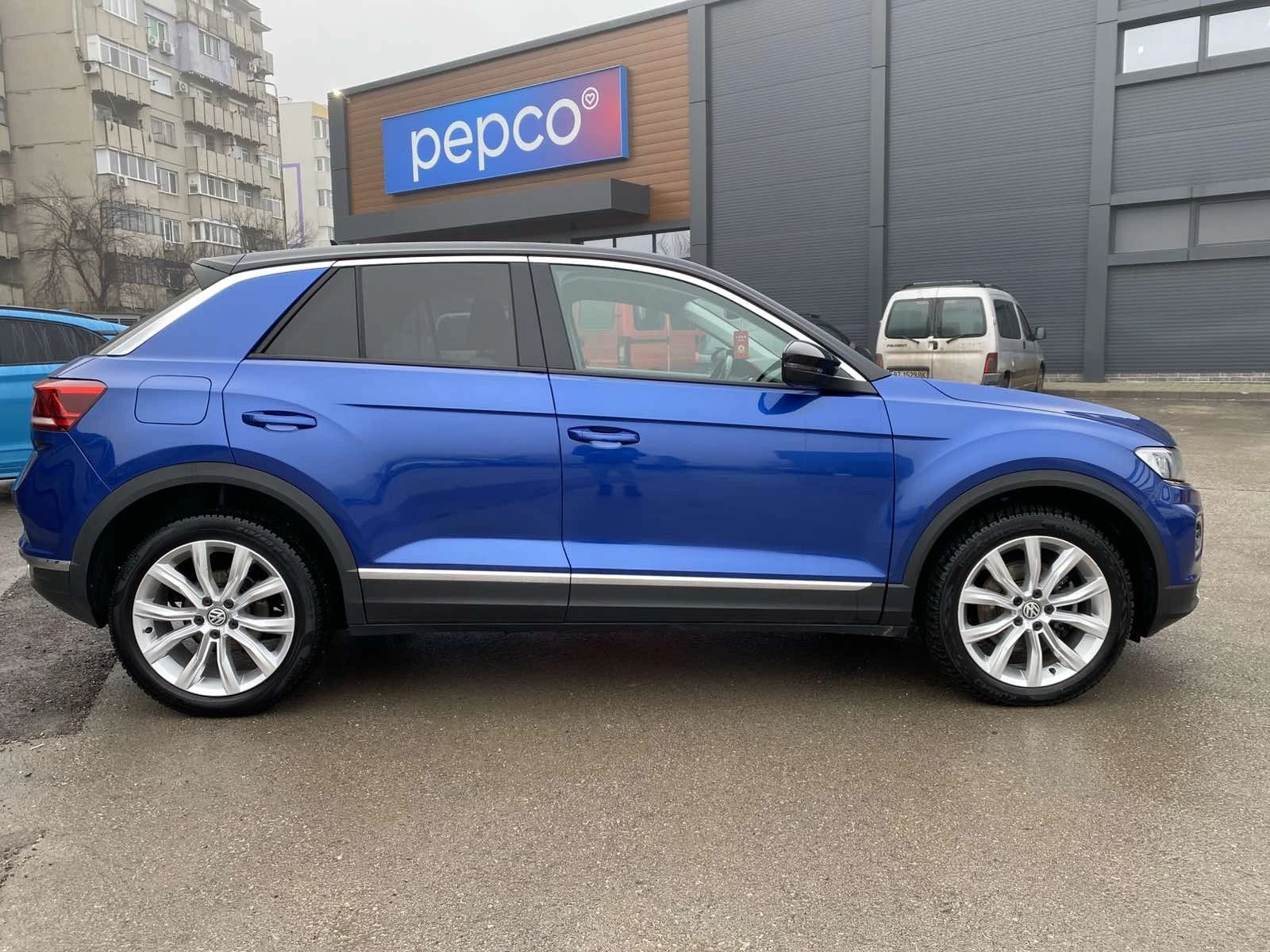 VW T-Roc 1.6 TDI - изображение 5