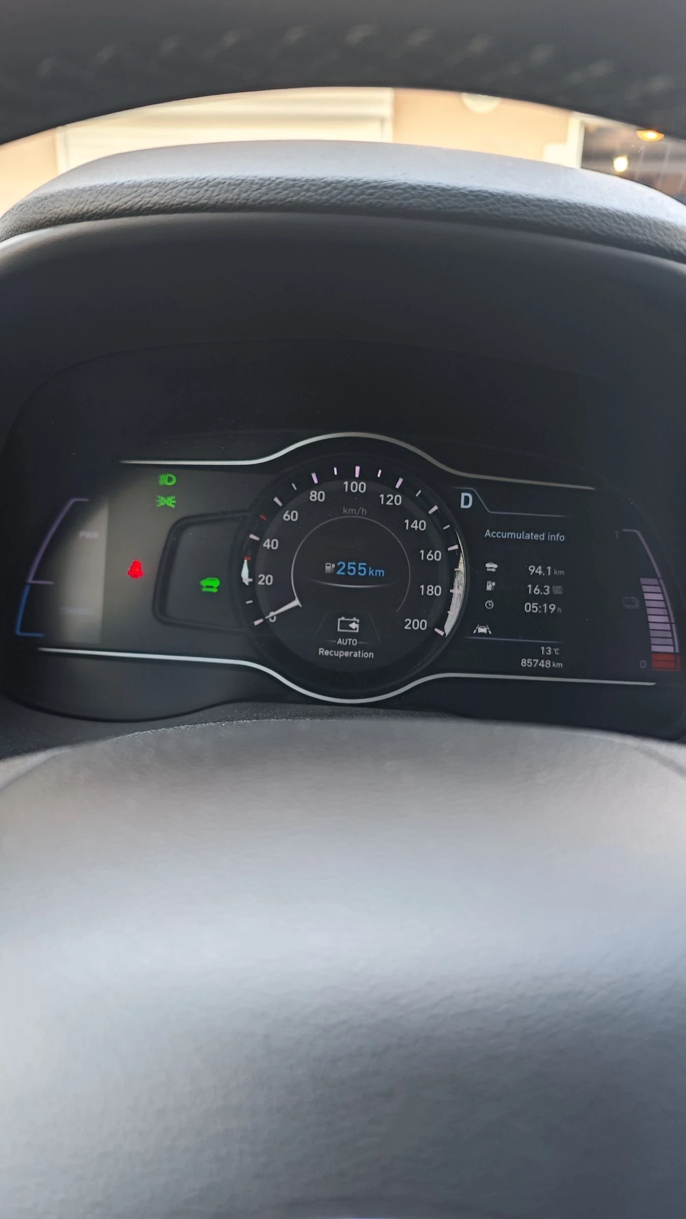 Hyundai Kona, снимка 7 - Автомобили и джипове - 54327675