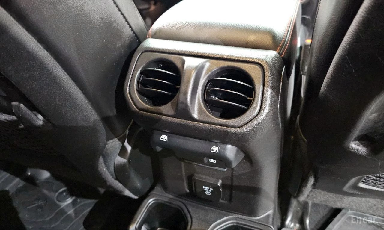 Jeep Gladiator 3.6* RUBICON* ПОДГРЕВ* КАМЕРА* , снимка 16 - Автомобили и джипове - 54585388
