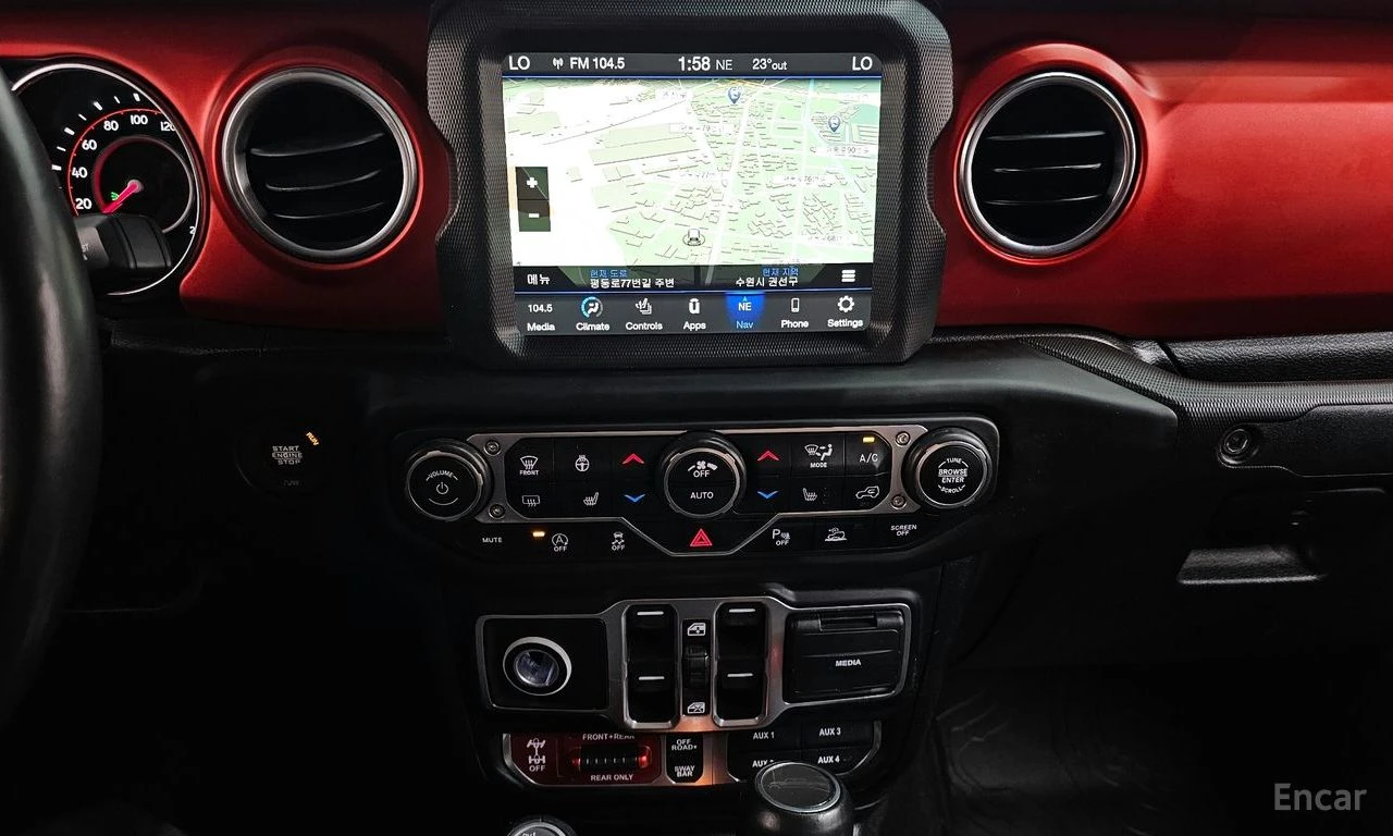 Jeep Gladiator 3.6* RUBICON* ПОДГРЕВ* КАМЕРА* , снимка 10 - Автомобили и джипове - 54585388