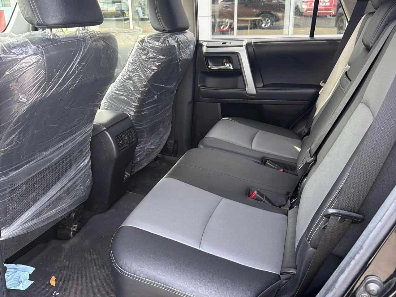 Toyota 4runner * 4WD * ПРЕДСТАВИТЕЛСТВО * ПОДГРЕВ * NAVI, снимка 13 - Автомобили и джипове - 54585923