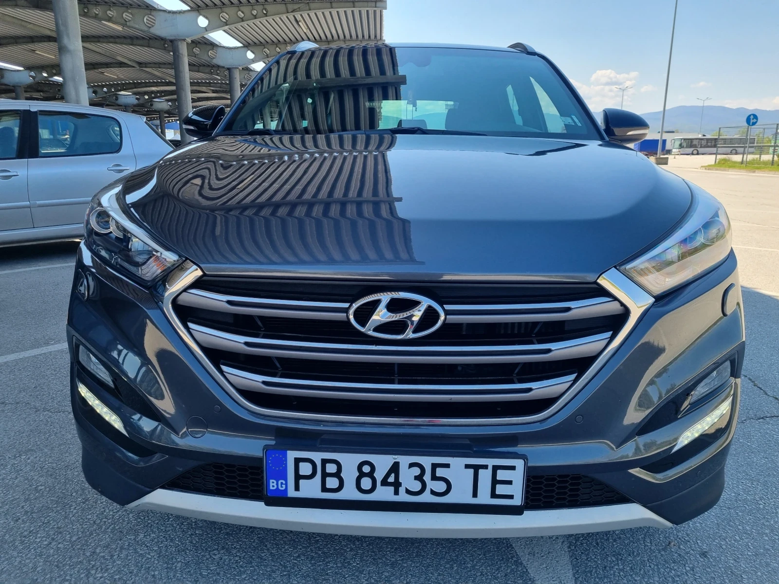 Hyundai Tucson 1.7 CRDI 2019 г., снимка 15 - Автомобили и джипове - 54644237