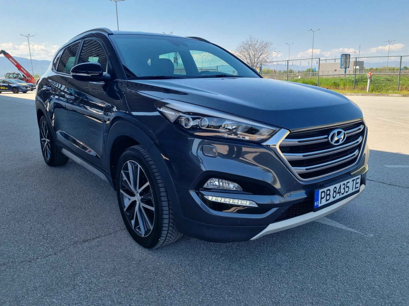 Hyundai Tucson 1.7 CRDI 2019 г., снимка 2 - Автомобили и джипове - 54644237