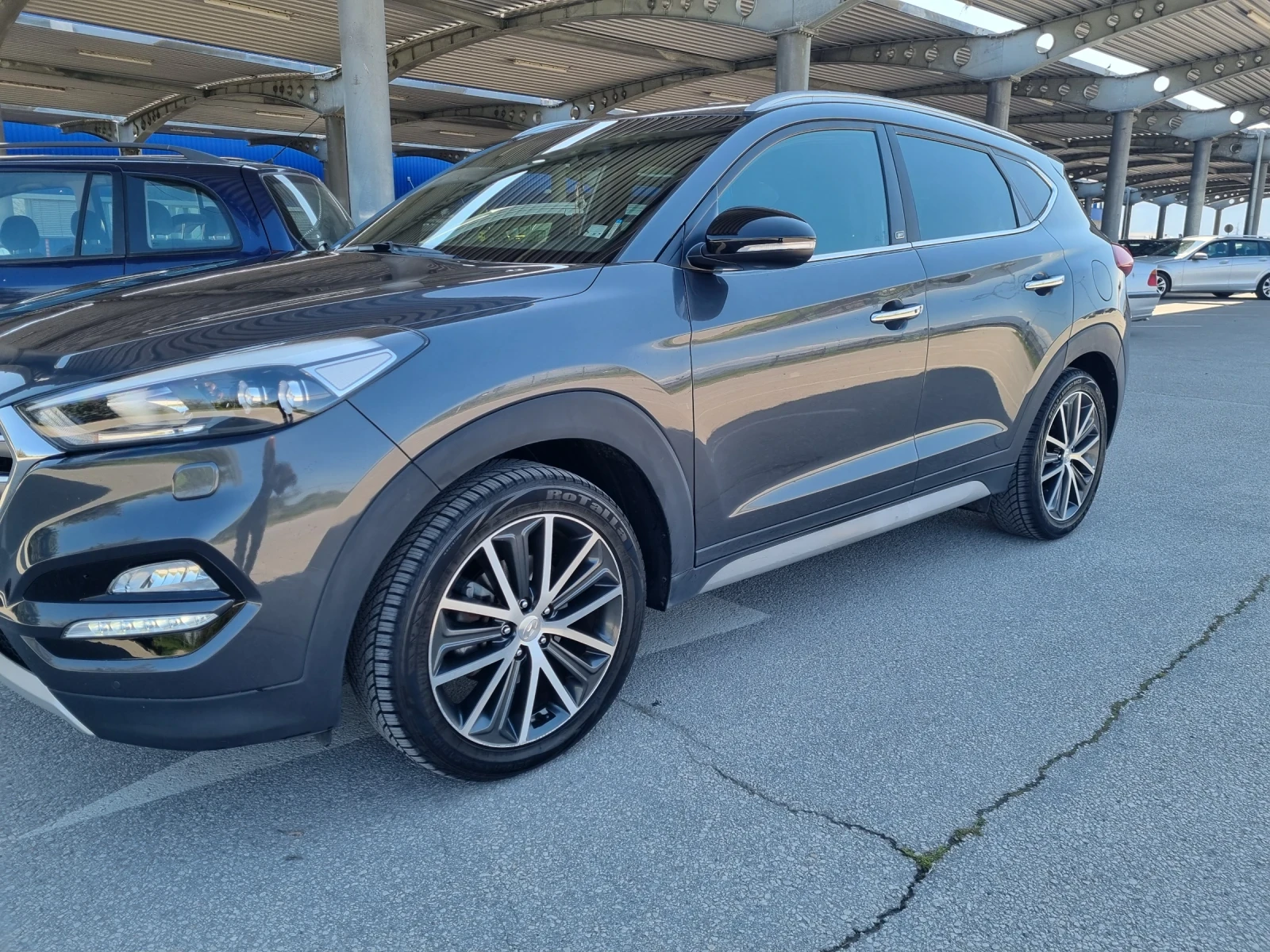 Hyundai Tucson 1.7 CRDI 2019 г., снимка 4 - Автомобили и джипове - 54644237