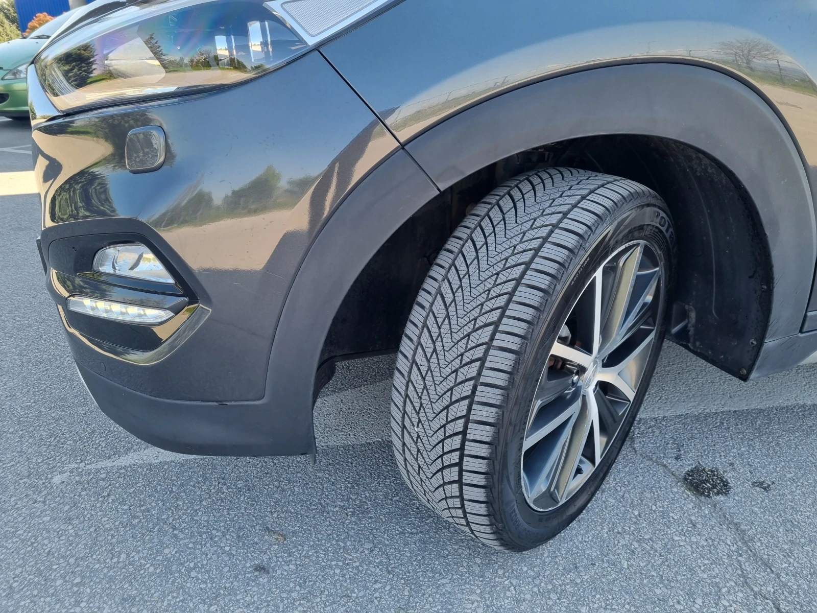 Hyundai Tucson 1.7 CRDI 2019 г., снимка 14 - Автомобили и джипове - 54644237