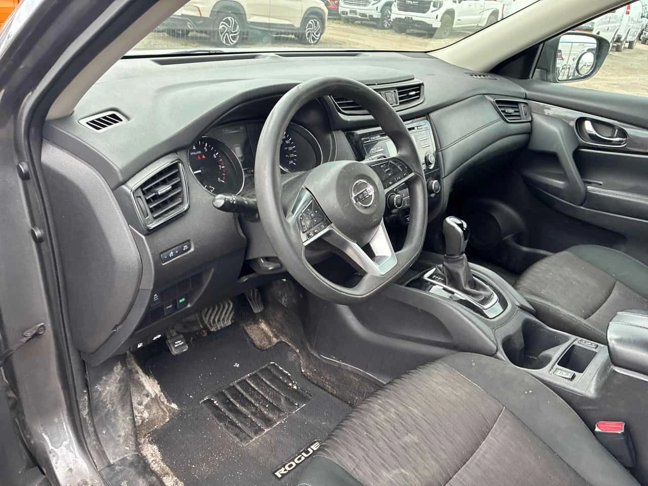 Nissan Rogue * FWD 4dr * АВТОКРЕДИТ БЕЗ ПЪРВОНАЧАЛНА ВНОСКА* , снимка 5 - Автомобили и джипове - 54842240