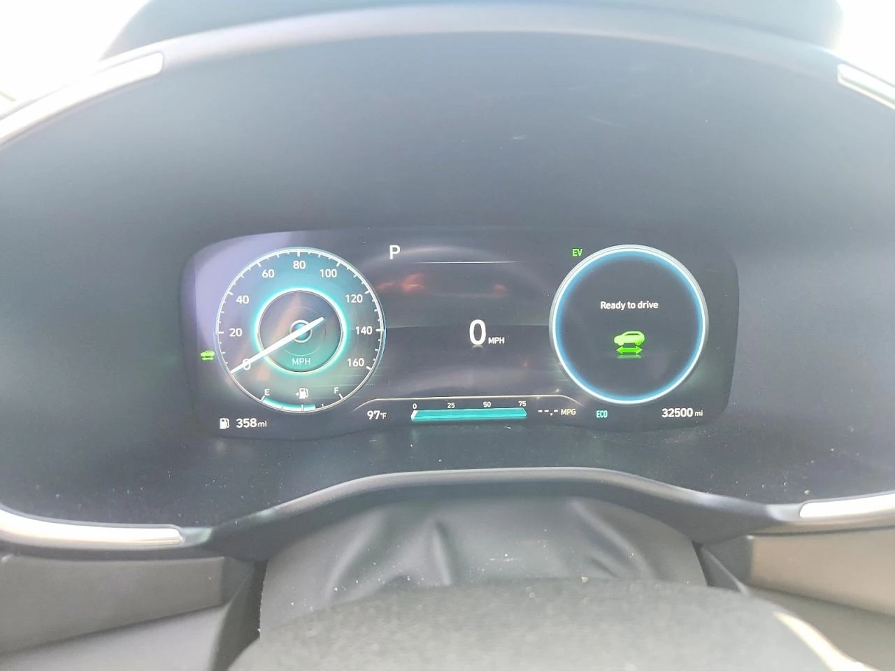 Hyundai Santa fe 1.6l Limited, снимка 9 - Автомобили и джипове - 55995926