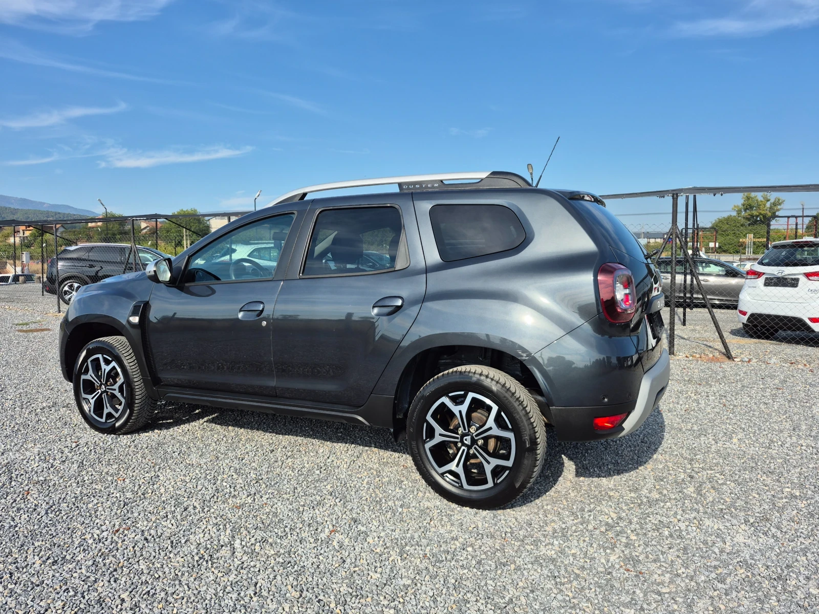 Dacia Duster 1.6 I    GPL | Mobile.bg � ����������� 4