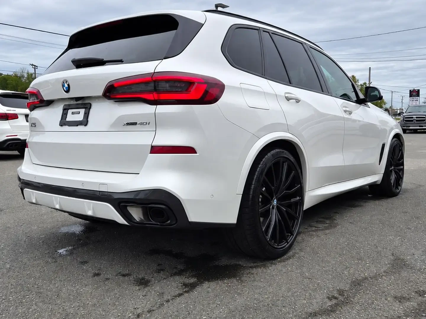 BMW X5 40i* M* PERFORMANCE* HARMON* KARDON* 360КАМЕРА* ПА, снимка 2 - Автомобили и джипове - 56166214