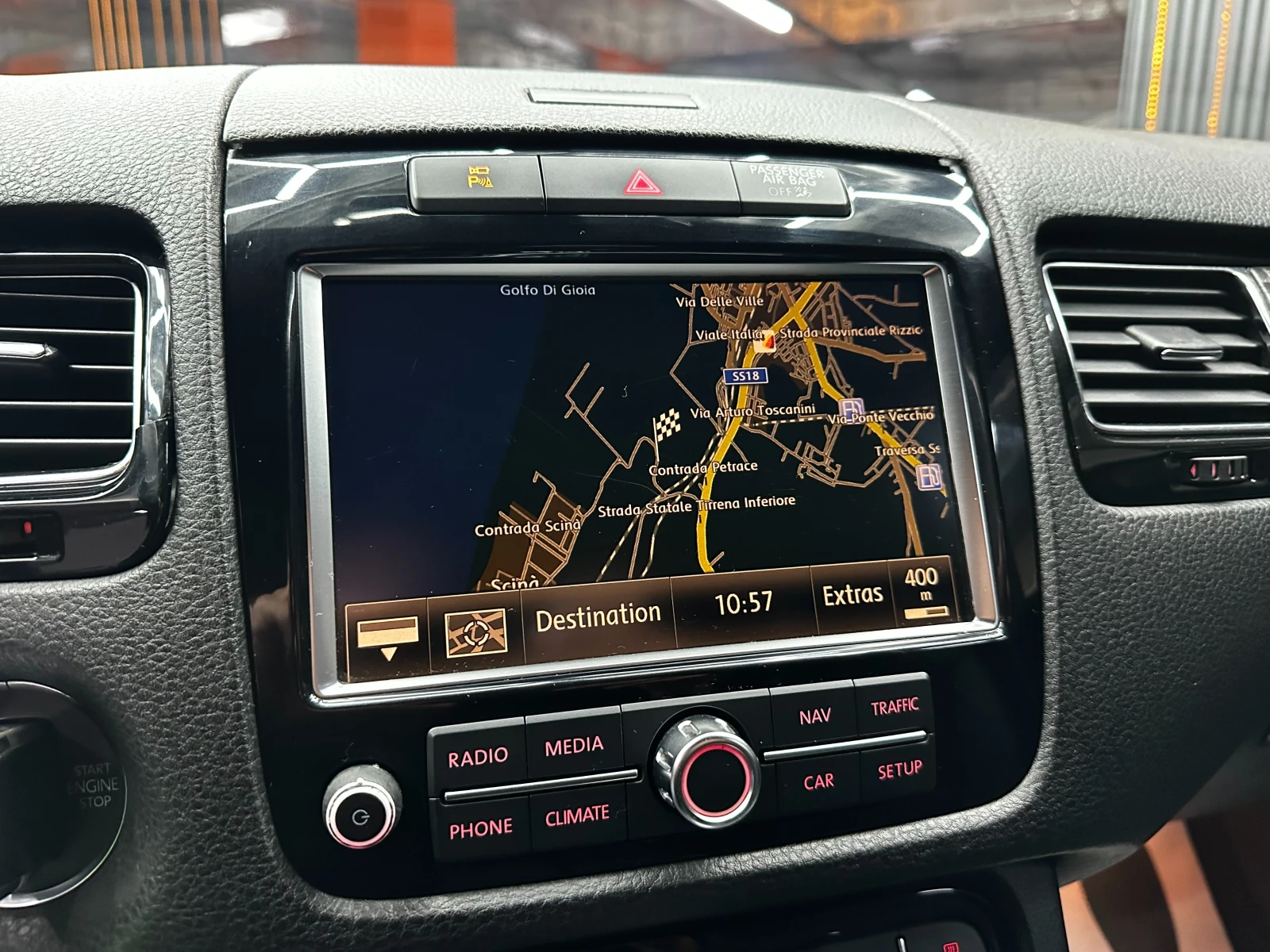 VW Touareg 3.0d 239 к.с. , снимка 15 - Автомобили и джипове - 56375054