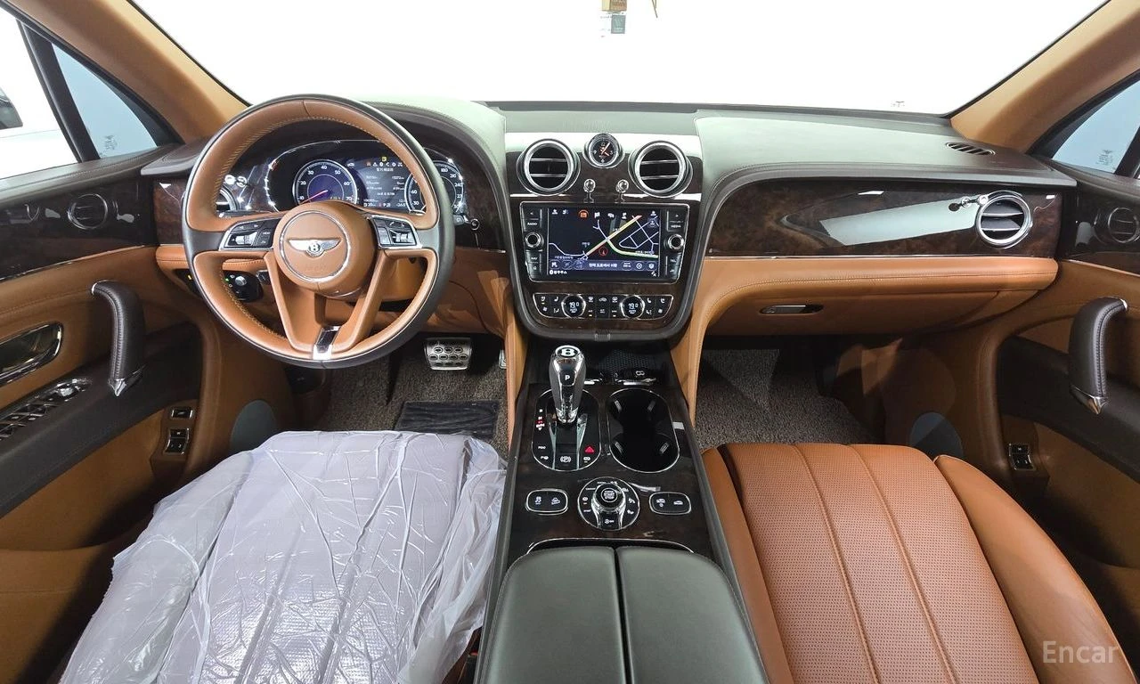 Bentley Bentayga 4.0 V8, снимка 7 - Автомобили и джипове - 56454183