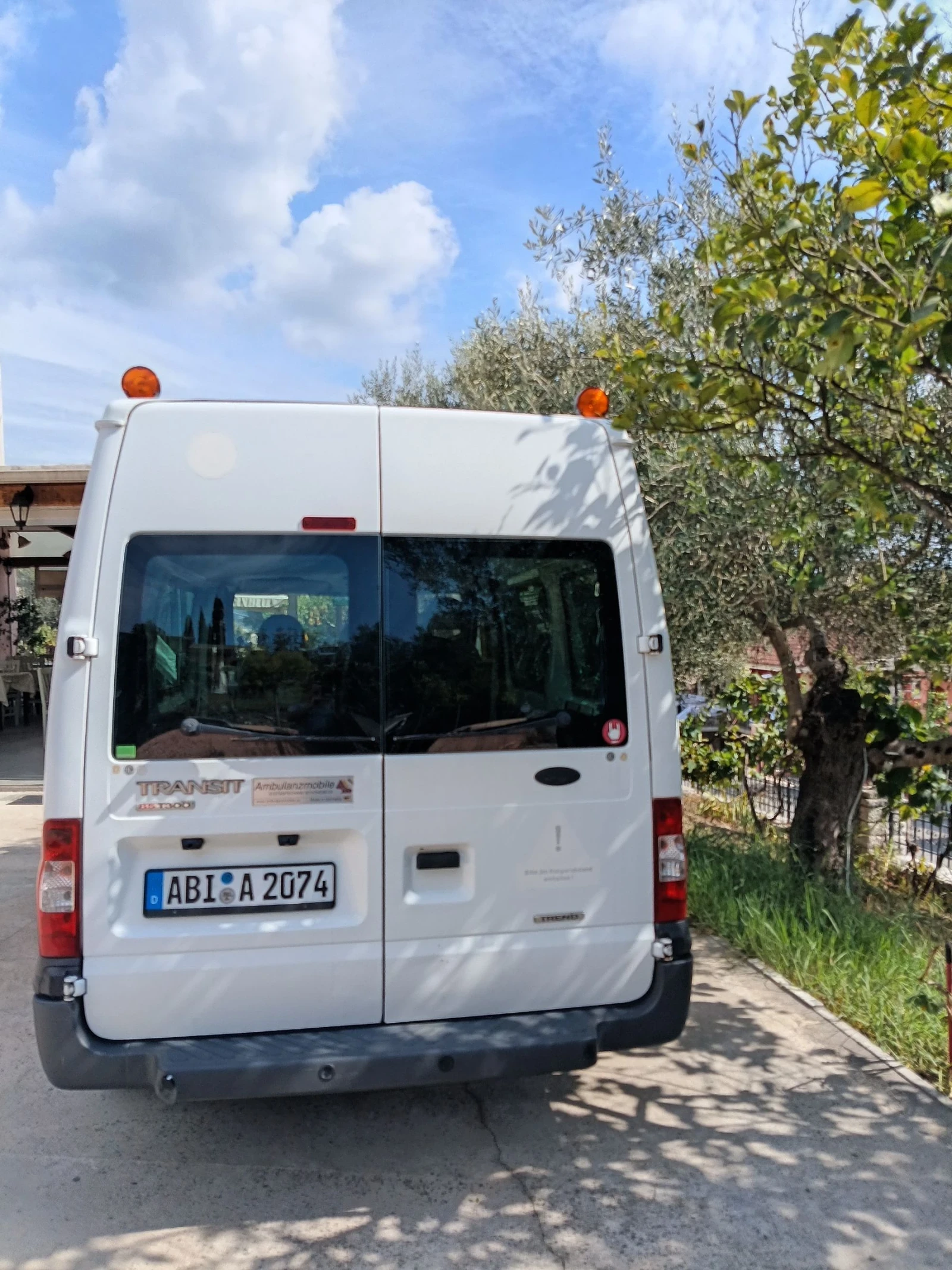 Ford Transit 2.2 TDCI 8+ 1 - изображение 3