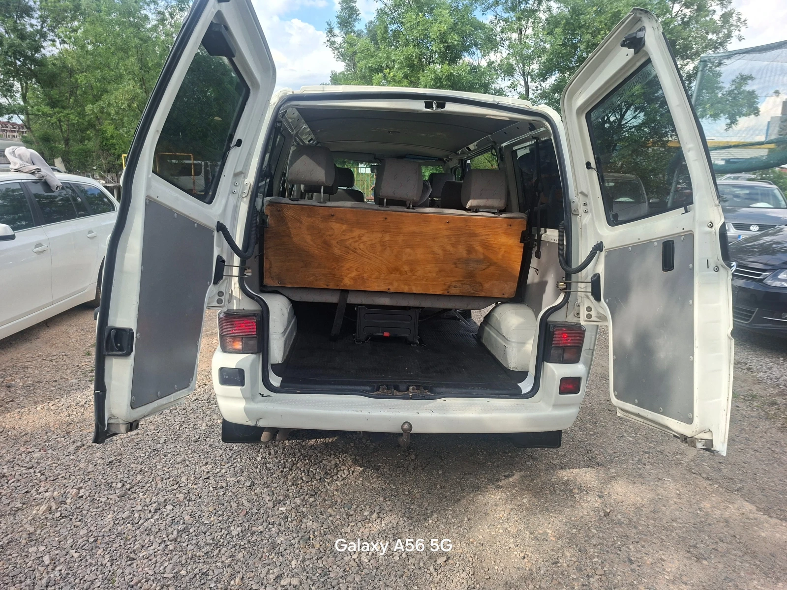 VW Transporter 2, 5 TDi 102 кс.   Т4, снимка 14 - Бусове и автобуси - 54706922