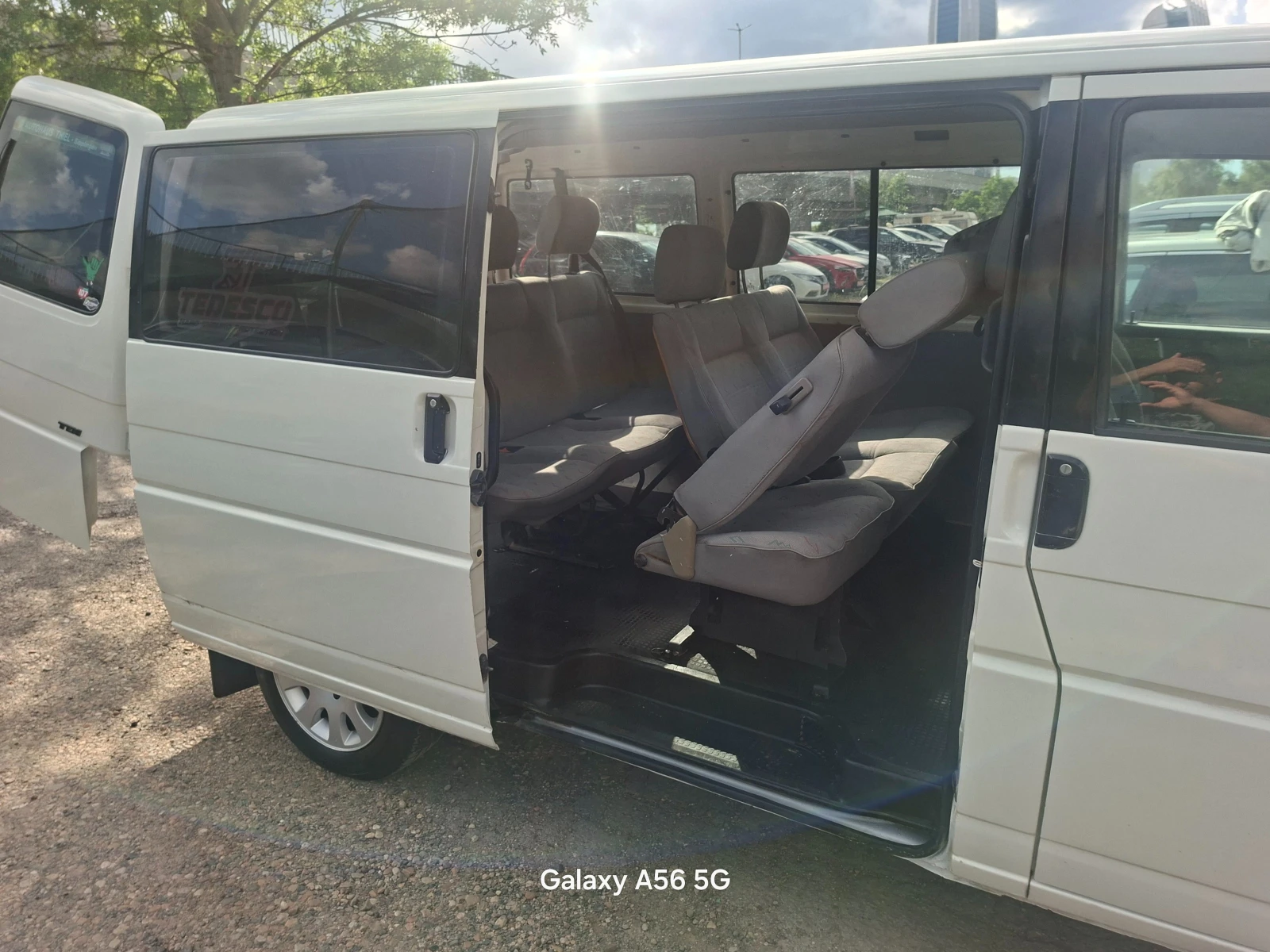 VW Transporter 2, 5 TDi 102 кс.   Т4, снимка 13 - Бусове и автобуси - 54706922