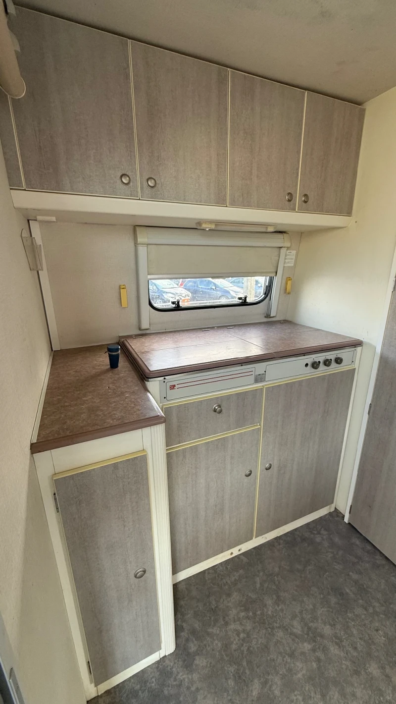 Каравана KIP GREY-LINE Solar , снимка 6 - Каравани и кемпери - 53448226