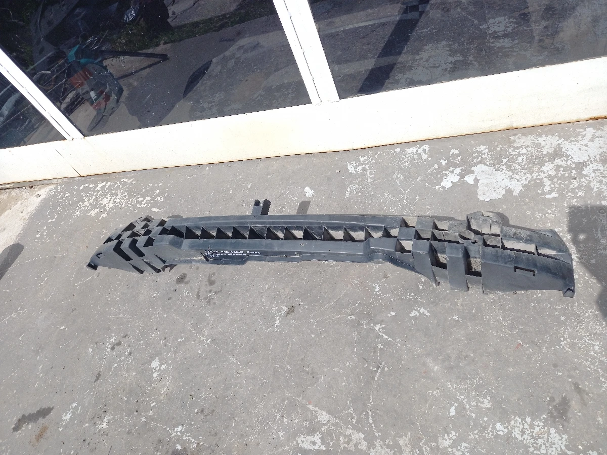 Греда основа под задна броня Рено Клио 1.6Б (з)