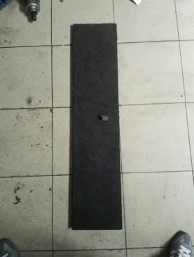 кора (на пода на багажника) Тойота Рав4