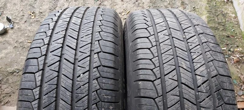 Гуми Летни 235/60R18, снимка 1 - Гуми и джанти - 35608230